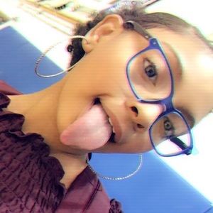 Meet your Posher, Milan